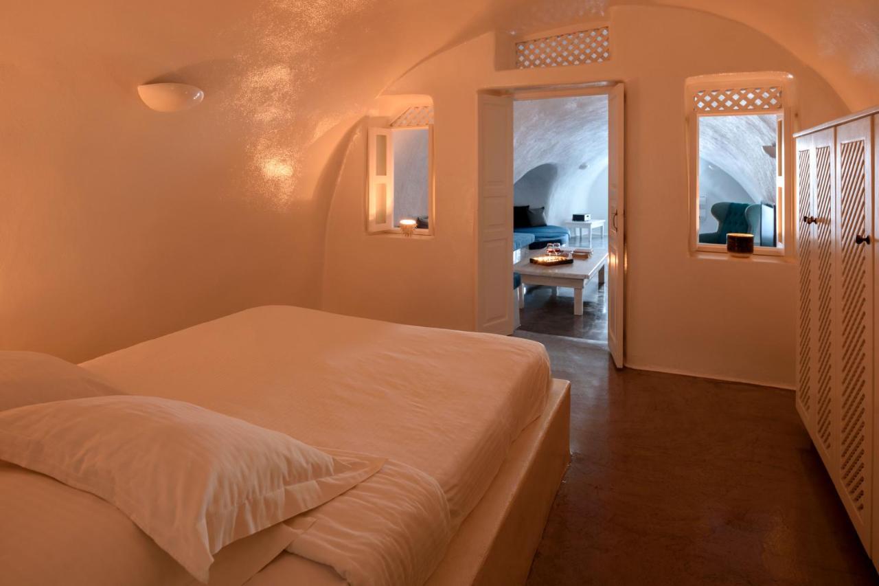 Revelis Villa & Canava Fira  Exterior photo