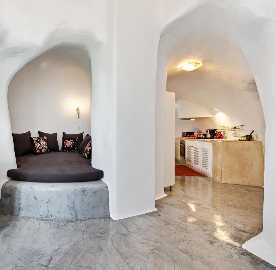 Revelis Villa & Canava Fira  Exterior photo