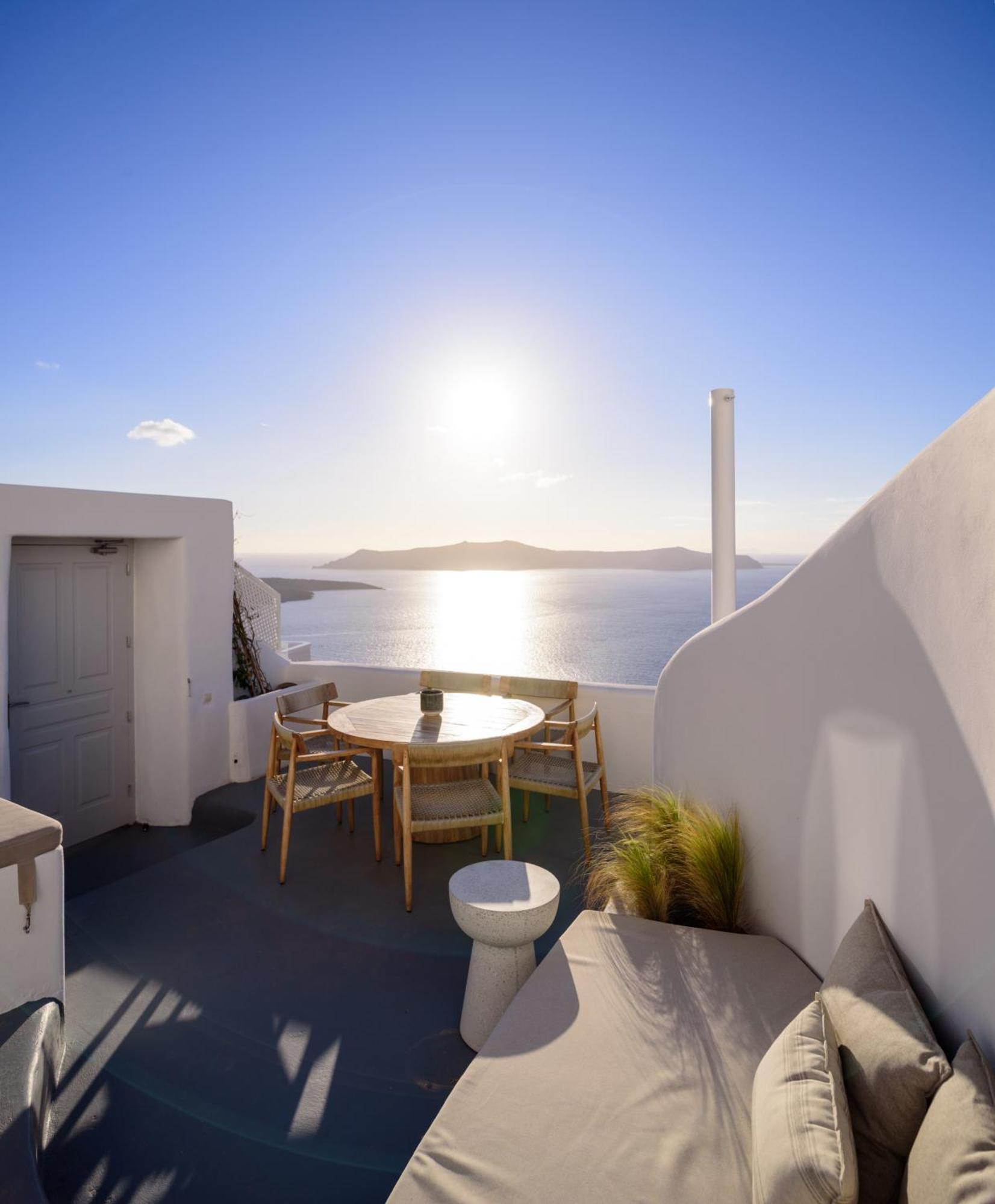 Revelis Villa & Canava Fira  Room photo