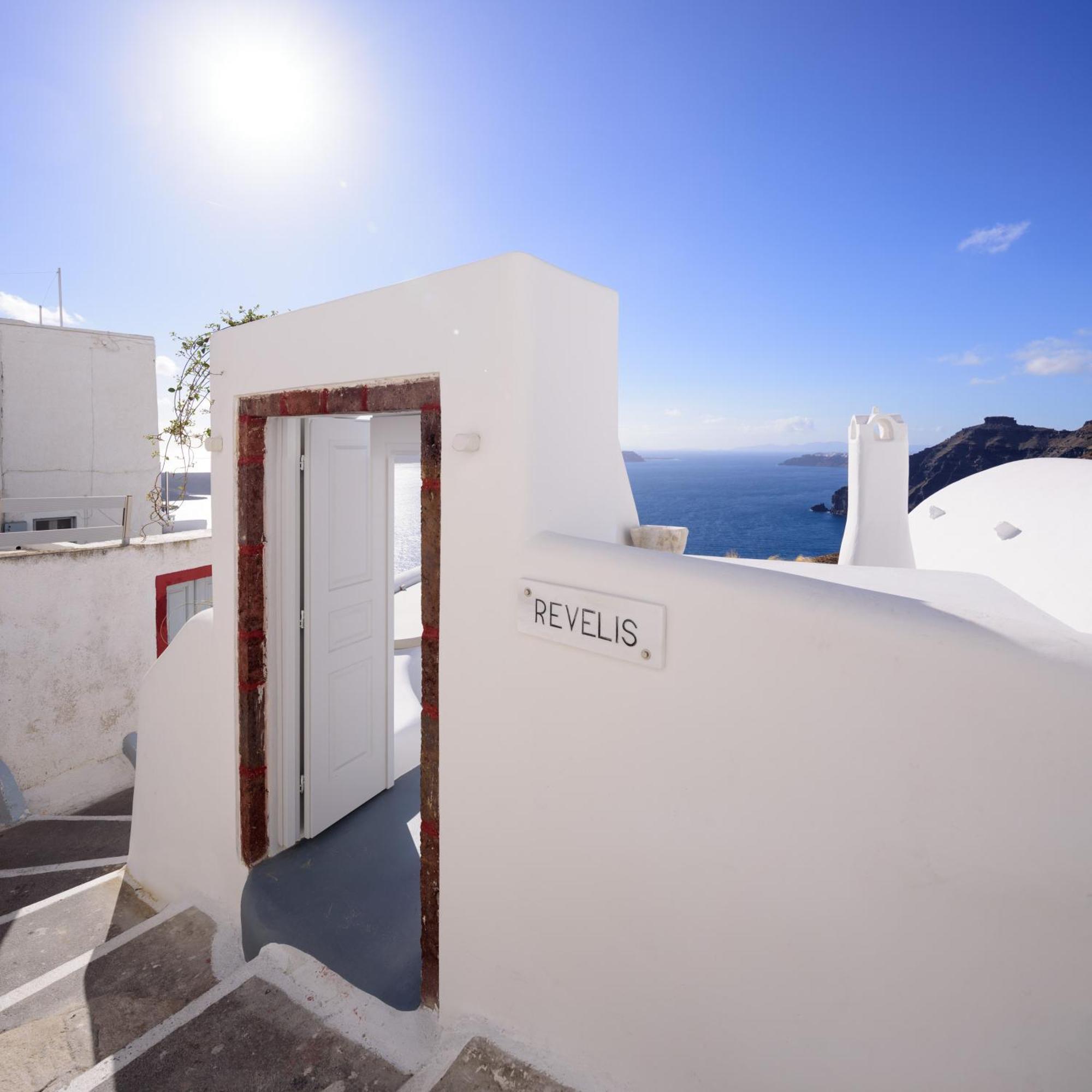 Revelis Villa & Canava Fira  Room photo